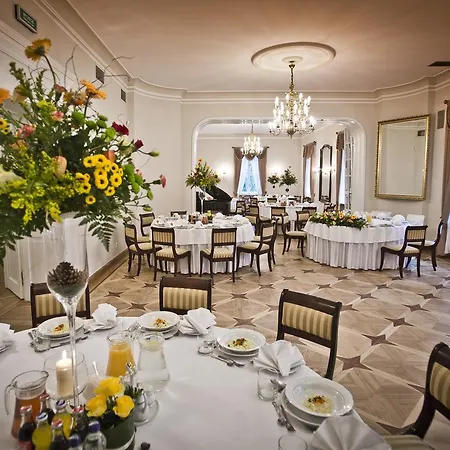 Palac W Rybnej Hotel Tarnowskie Góry