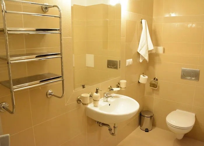 Palac W Rybnej Szálloda