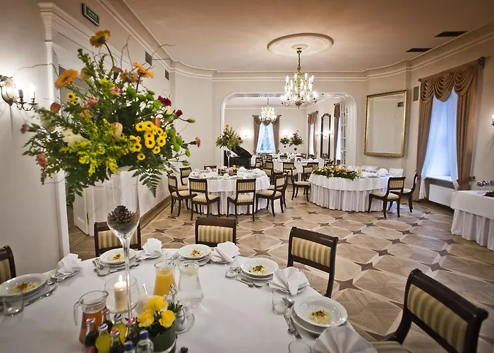 Palac W Rybnej Hotel Tarnowskie Góry